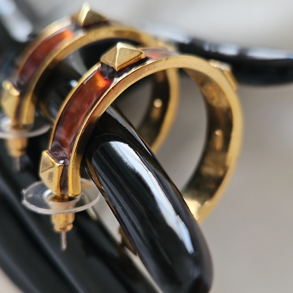 Graziano Vintage Large Hoop Earrings. - Picture 4 of 10